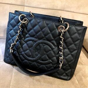 Chanel Caviar Quilted Grand Shopping Tote Black